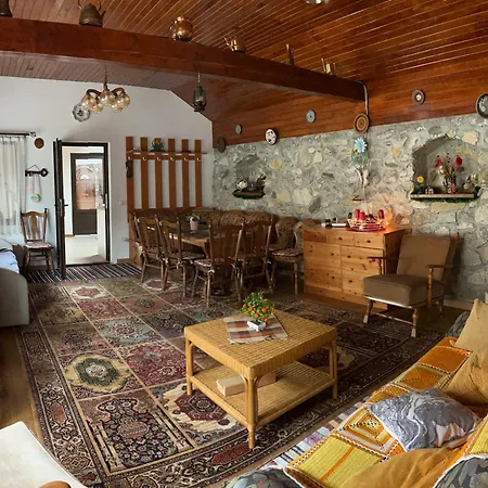 Holiday home Casa Pop